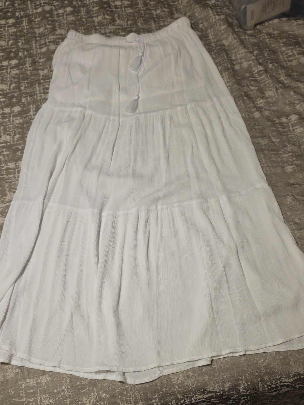 No Comment NY-LA White Tiered Maxi Skirt - Lightweight Flowy SOOO GIRLY & PRETTY